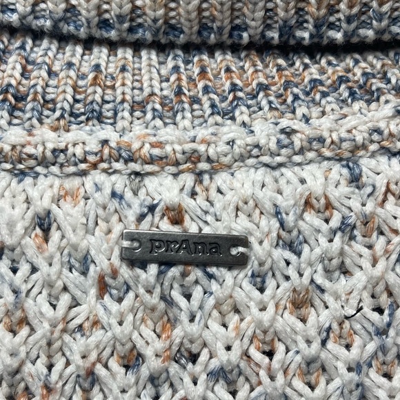 Prana Turtleneck Sweater Size M - Picture 3 of 4